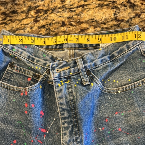 Vintage Code Bleu Splatter Paint High Rise Jeans - Picture 5 of 6